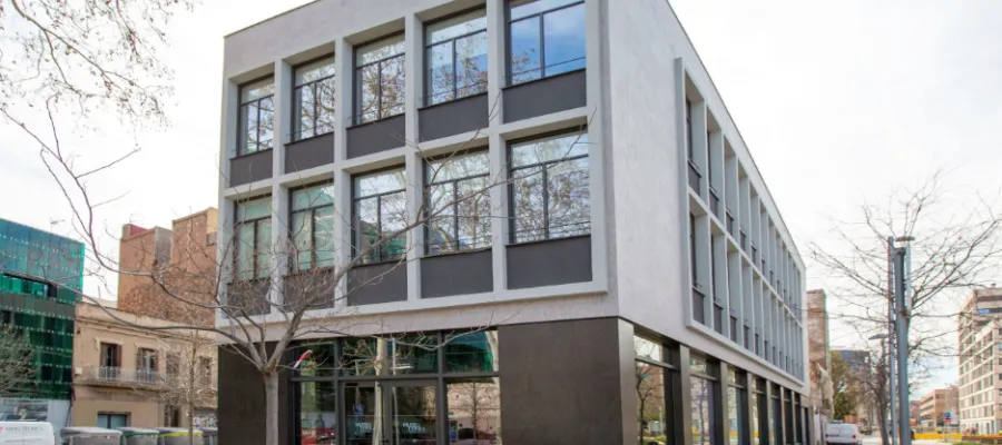 Fotografia de l'entrada de la Sala Barcelona del Museu Terra
